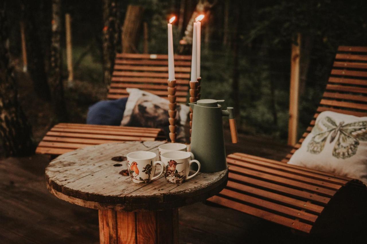 Jurty Z Widokiem, Prywatna Balia- Dzikolas Glamping Krasnobród Kültér fotó